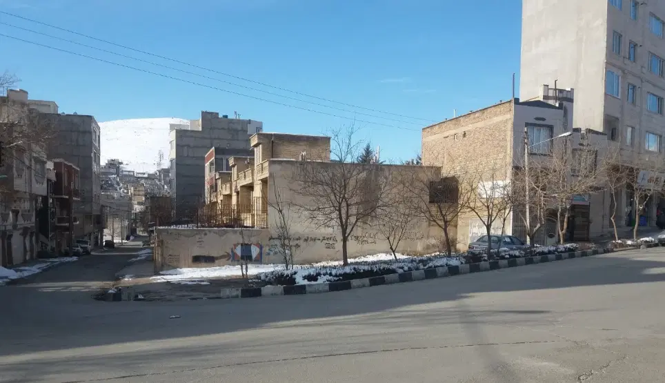 زمین تجاری مسکونی ، ۱۷۰ متر ، نبش شهریار