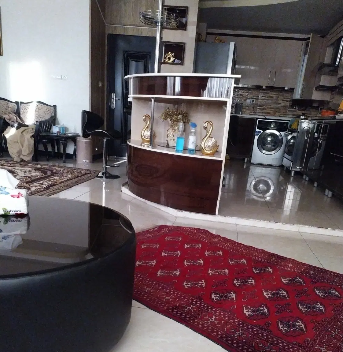 فروش سه خوابه با چشم انداز اطلسی