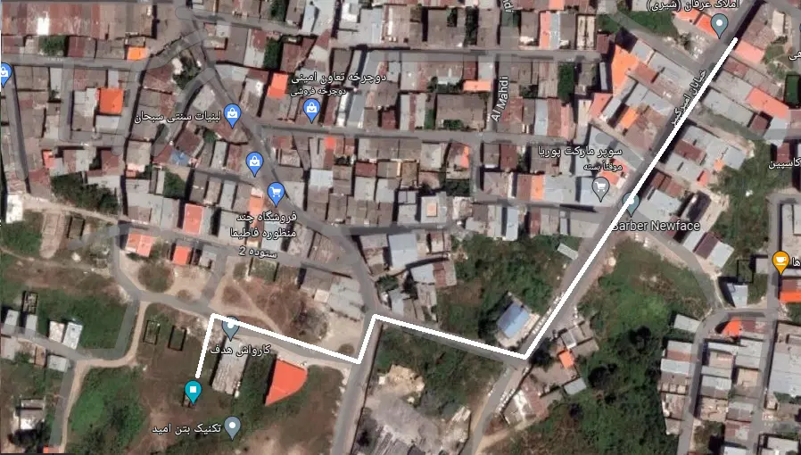 ۷۰ متر زمین دور دیوار نسقی در گلستان حمیدیان