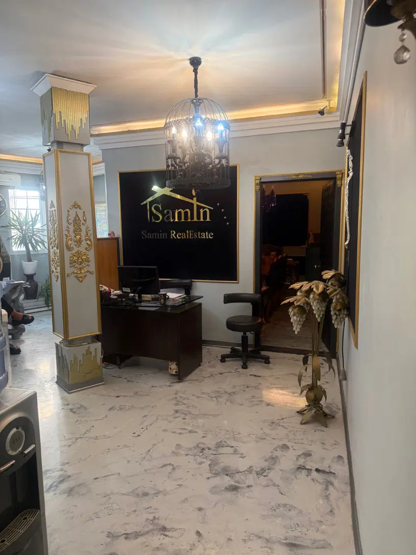 ۶۵ متر سند اداری چهار راه پاسداران