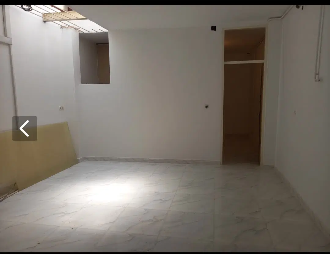 مستقلاتی ۷۰متری