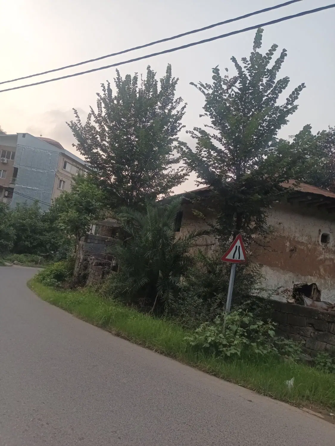 خونه ویلایی کلنگی