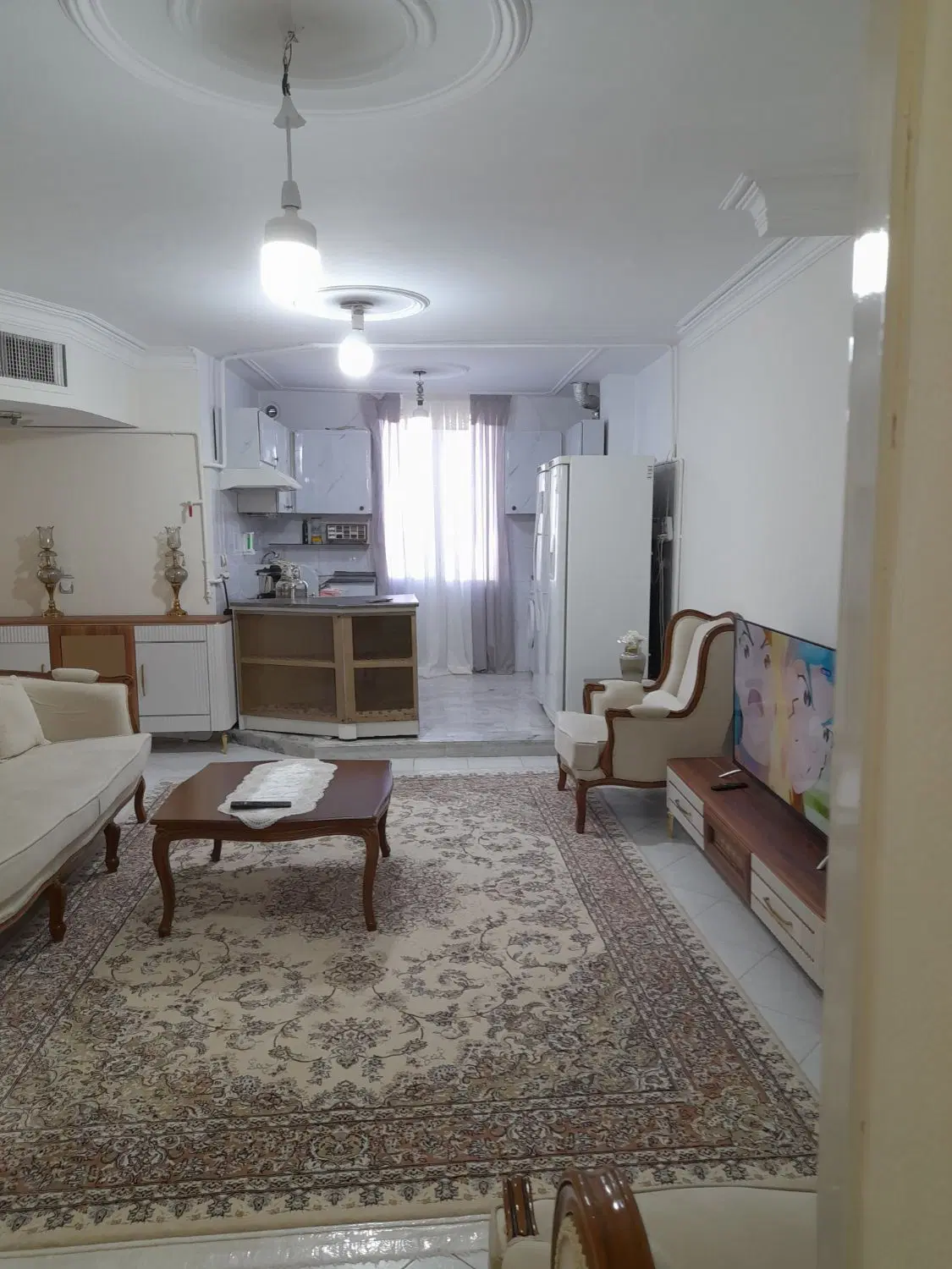 آپارتمان اجاره میدان ارغوان دسترسی محلی عالی