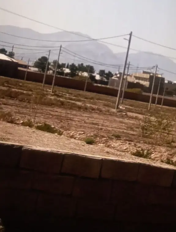 زمین شمالی خیابان رعد