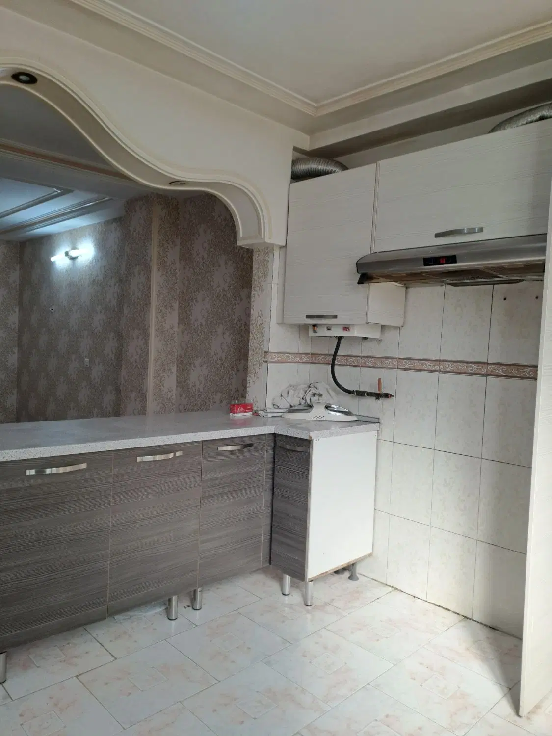 اجاره اپارتمان مسکونی طبقه ۲