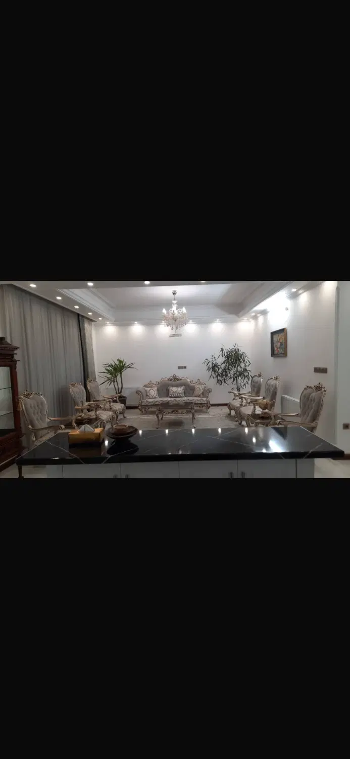 اپارتمان ۱۷۵متری سه خواب مستر روبروی هتل پارسیان
