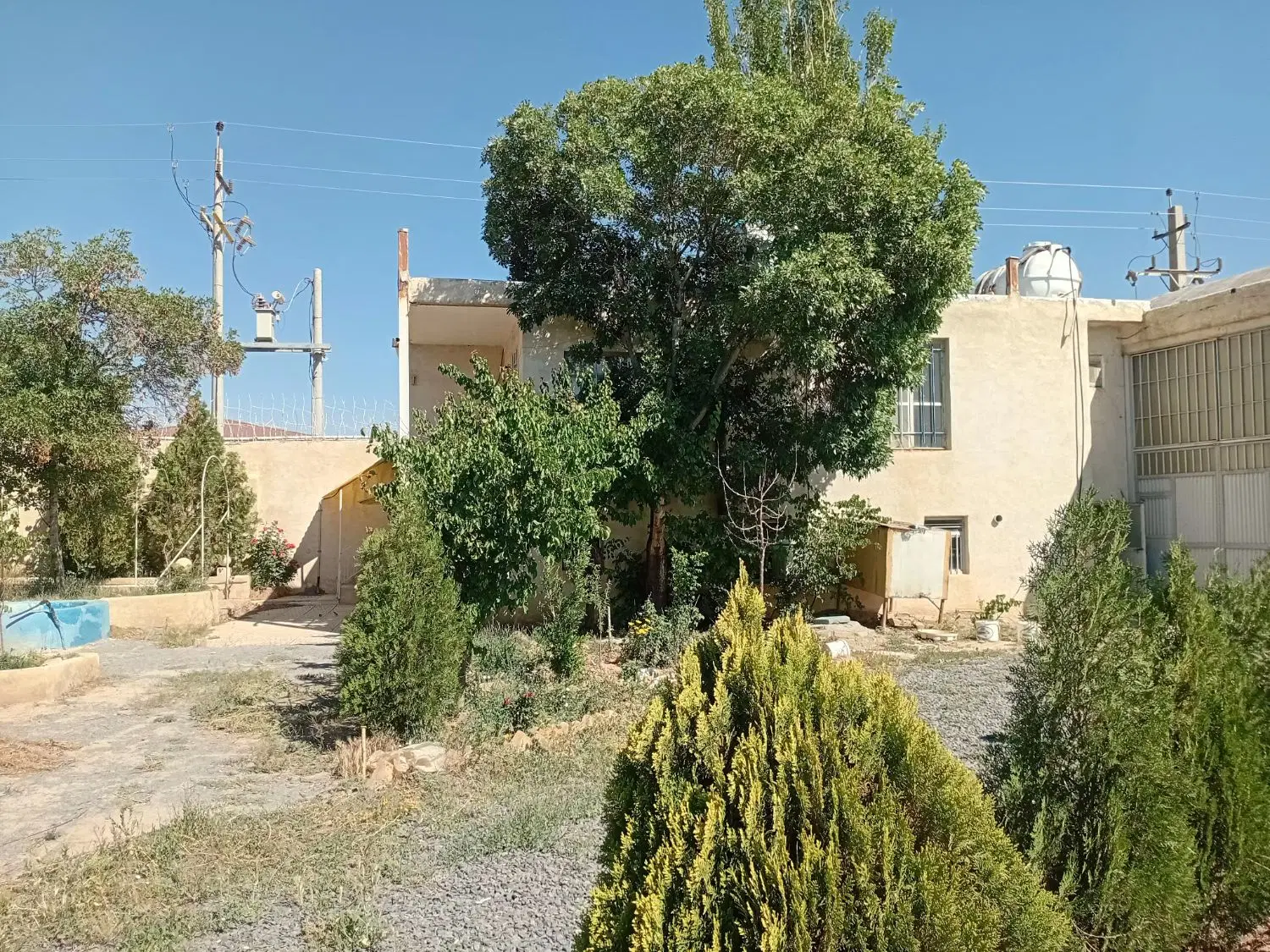 باغ و وسوله در گاوخانه
