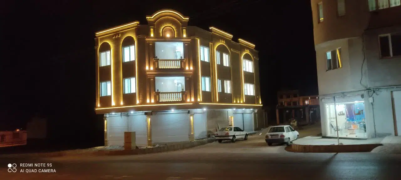 فروش مغازه تجاری دو باب شهرک دانشگاه