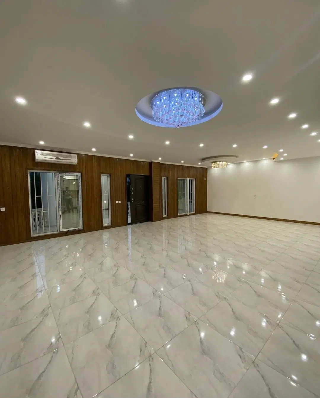 دوبلکس استخرداخلی قطعه اول جنگل ۳۵۰ متری ۳خوابه