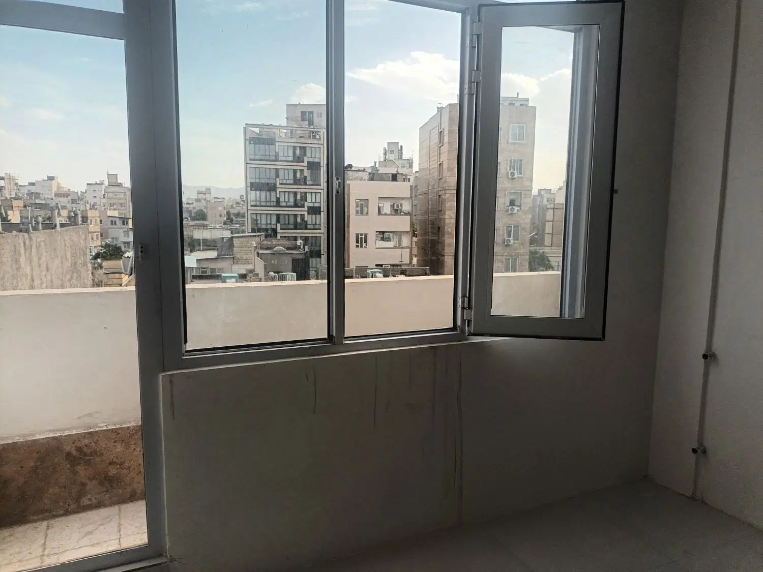 اپارتمان ۶۰متری مطهری