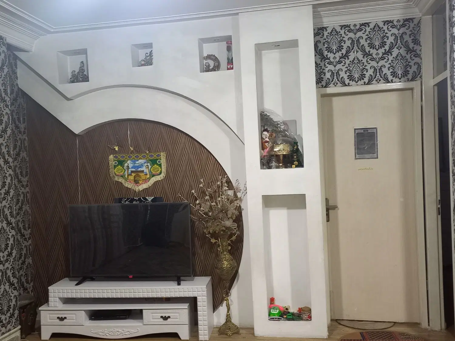 فروش واحد آپارتمان ۷۲ متری فاز ۱ اندیشه