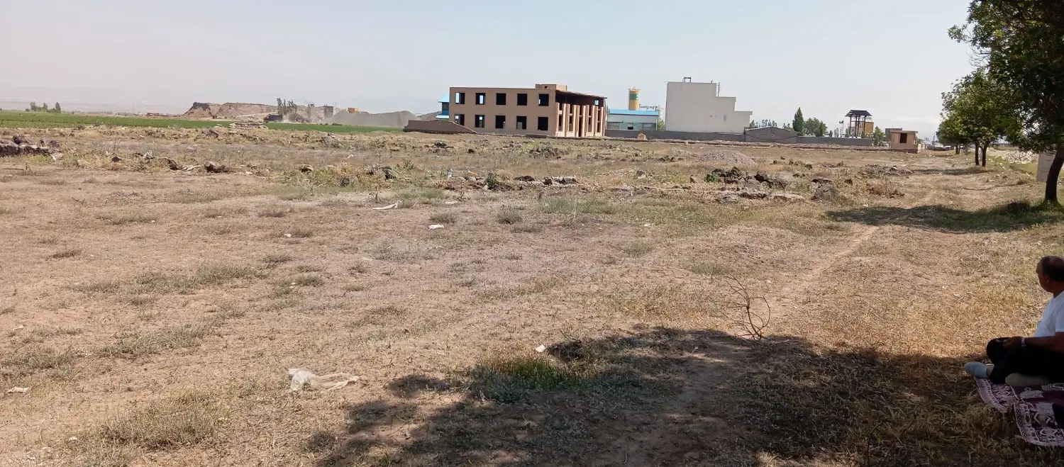 زمین سند دار در گیلانده