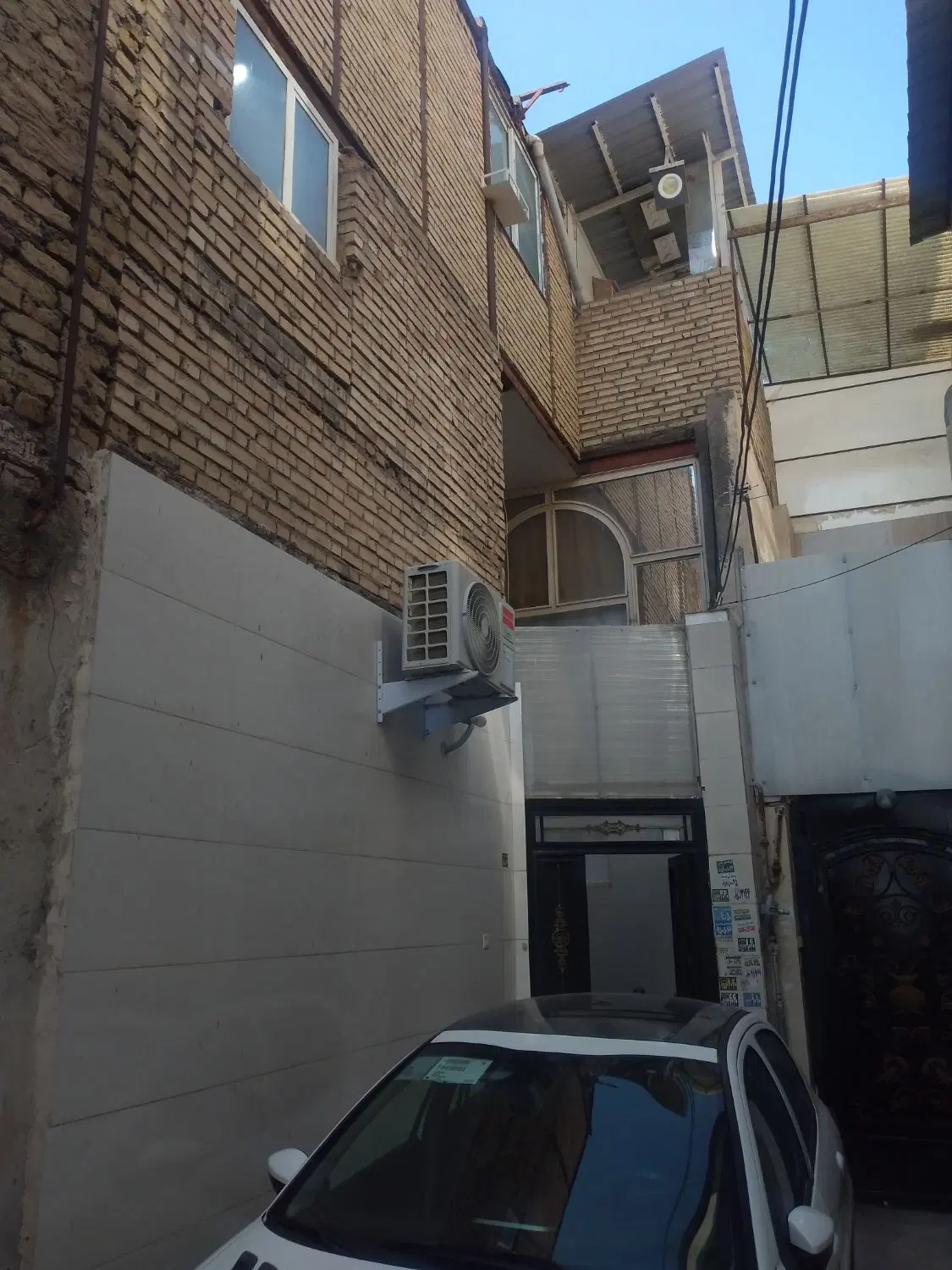 منزل مسکونی