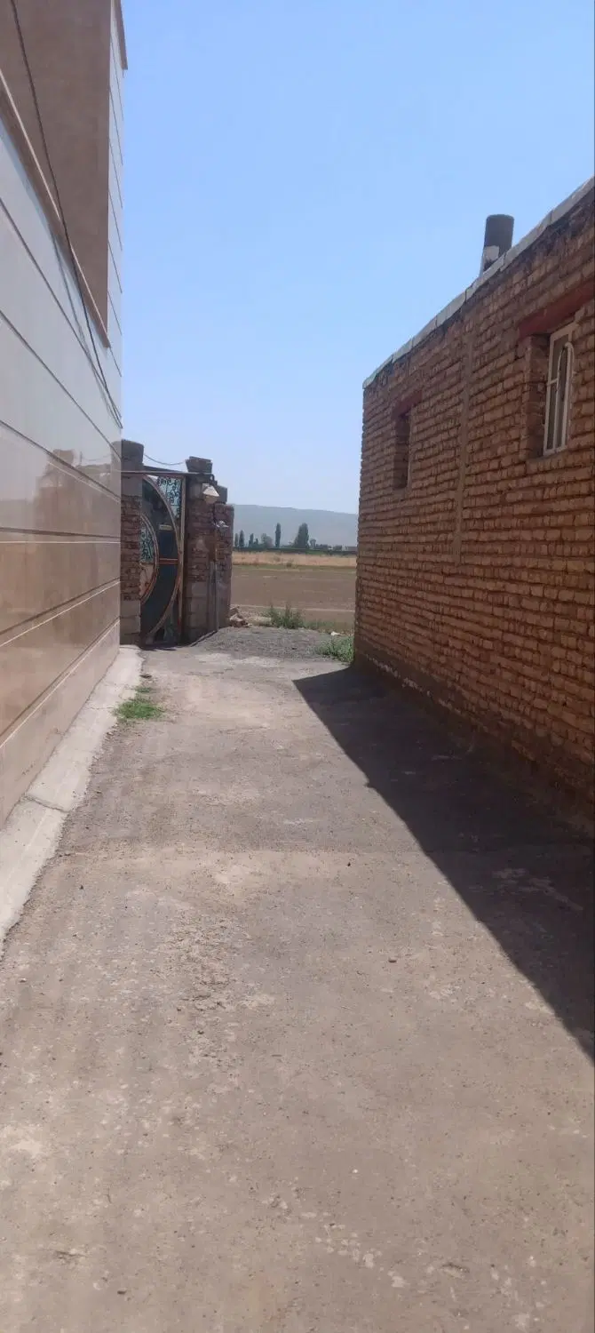 فروش یک قطعه زمین مسکونی  در ورودی روستای گوهران