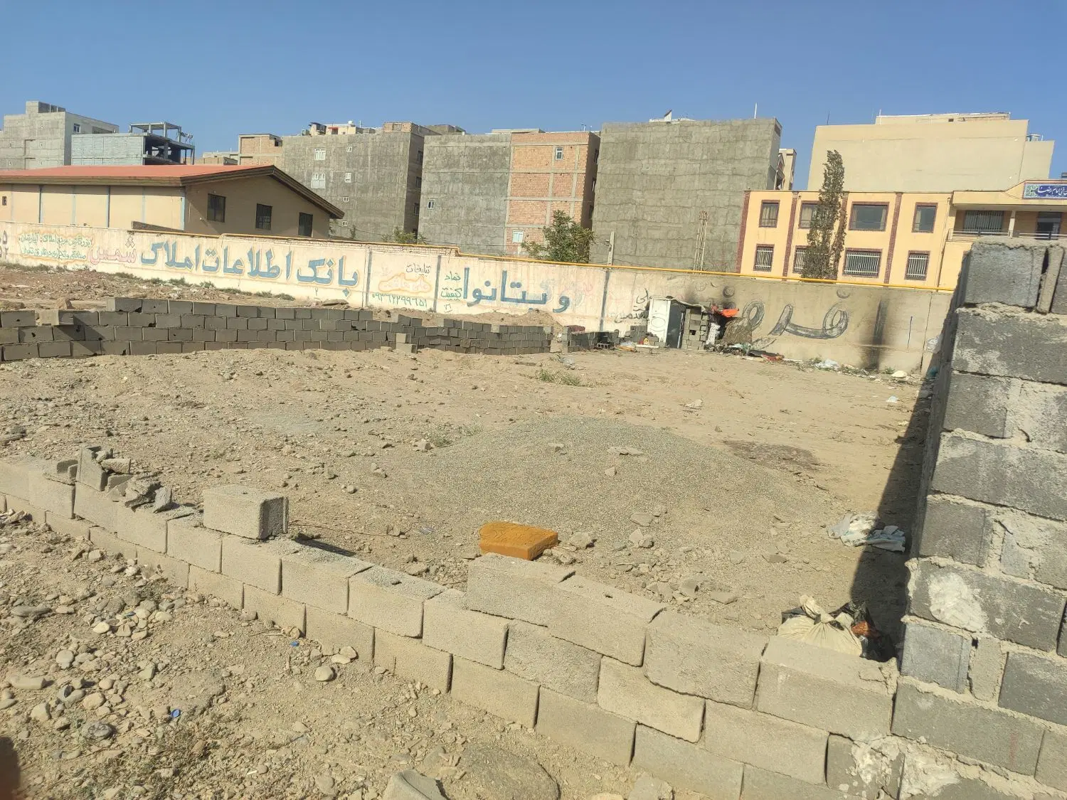 زمین بلوار خرم شهر   به  متراژ.  278