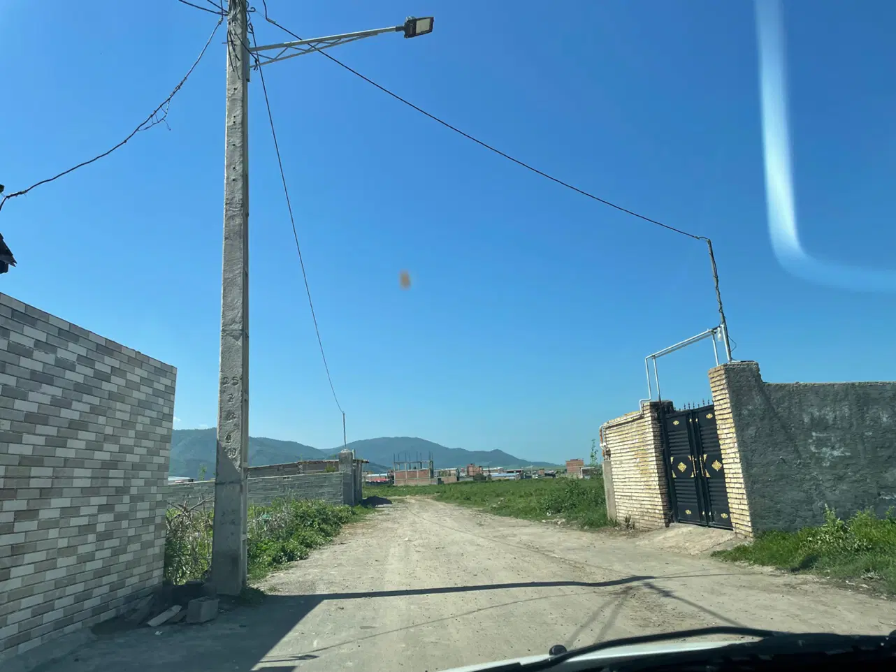 زمین مسکونی