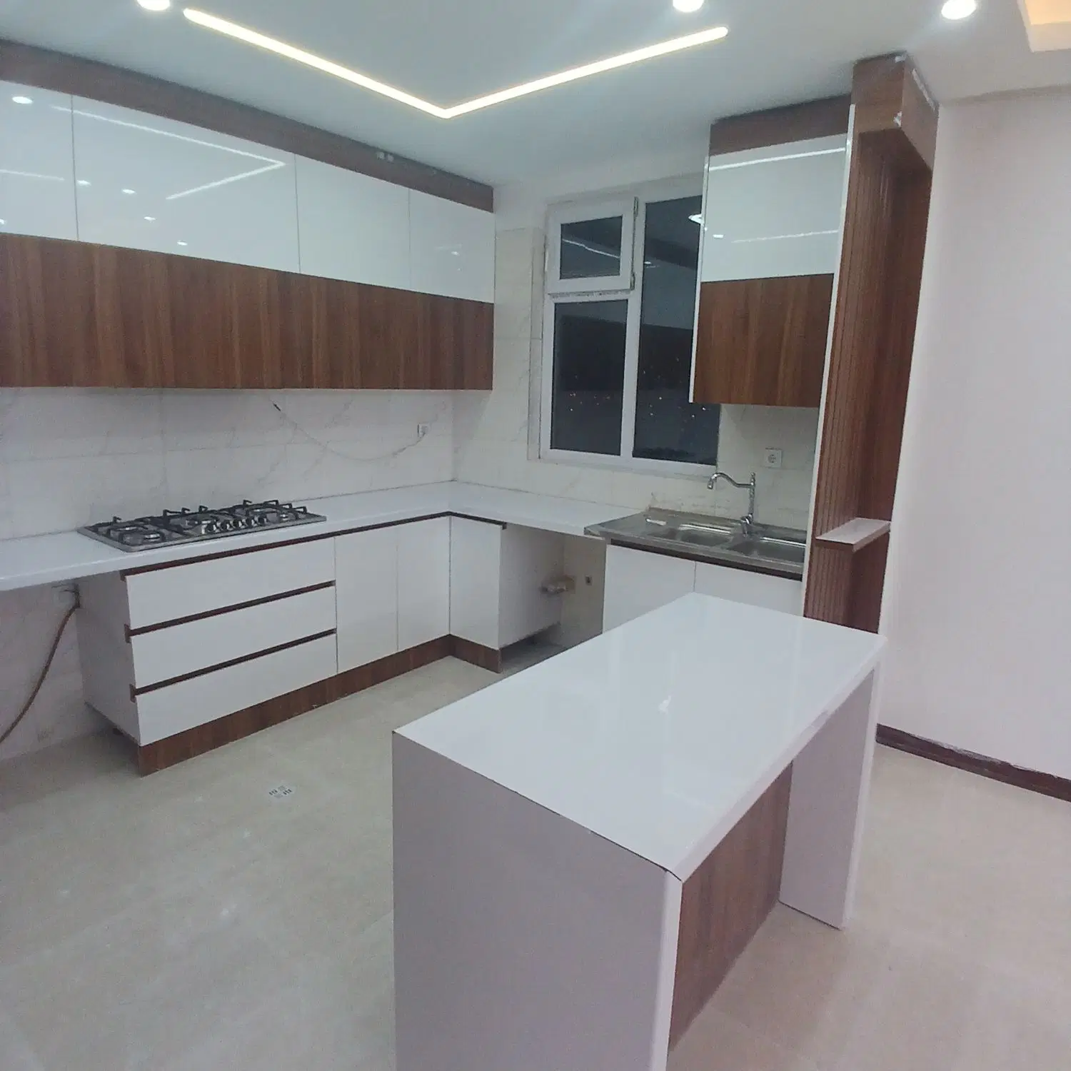 95متری_دو خواب_زیتون