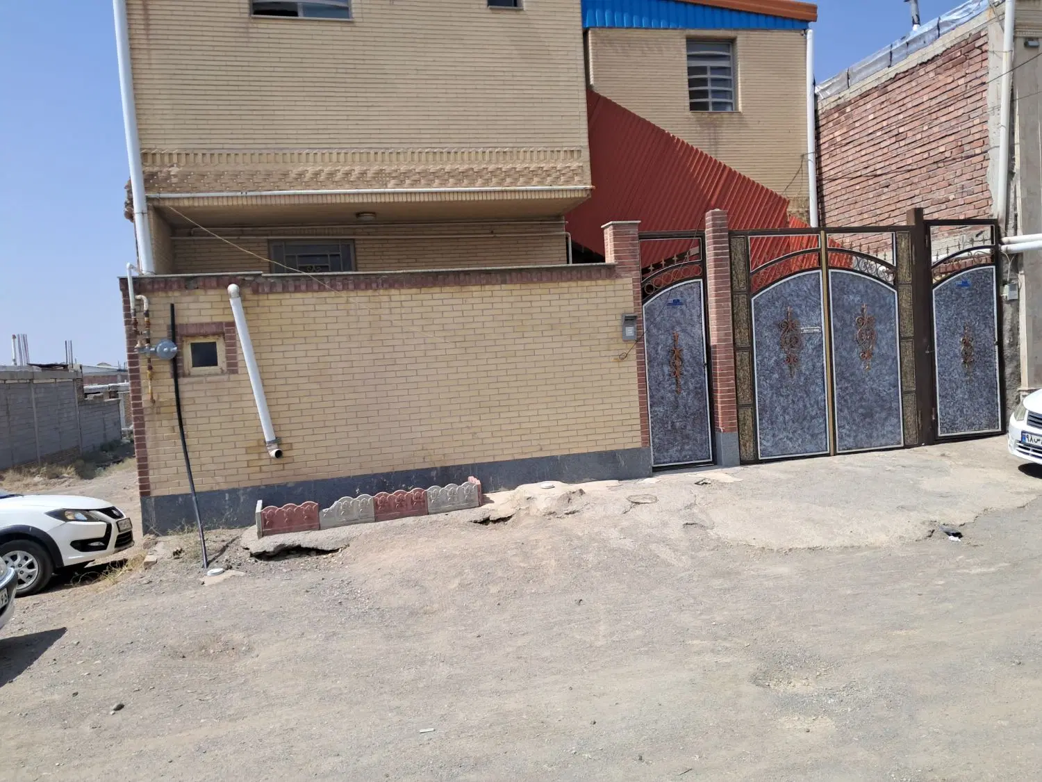 خانه دوطبقه بلوار دانشگاه آزاد