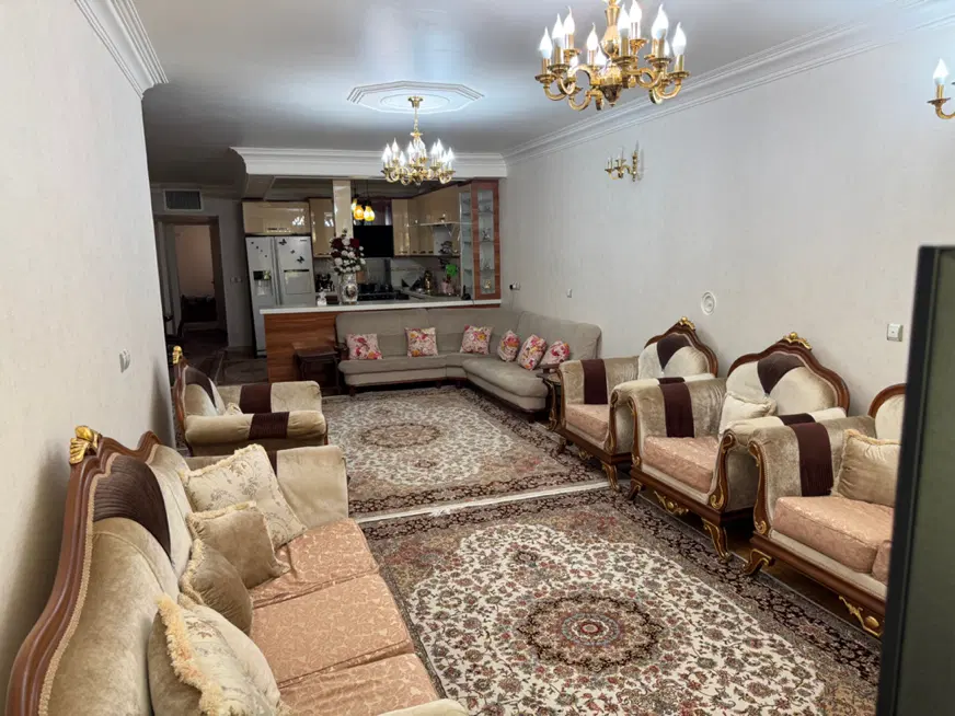 ملک ۱۵۰ متری شمالی دو طبقه