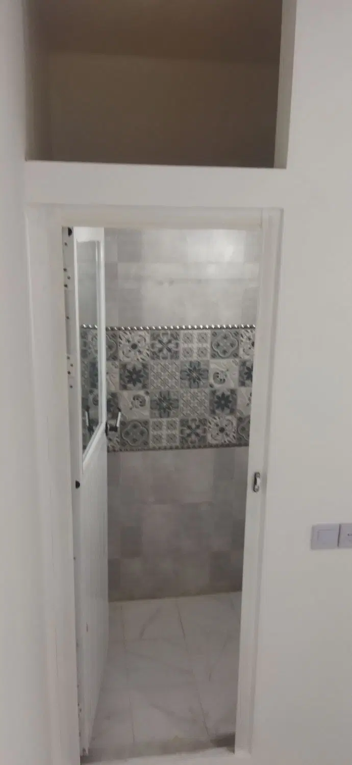 آپارتمان کاسبی،.