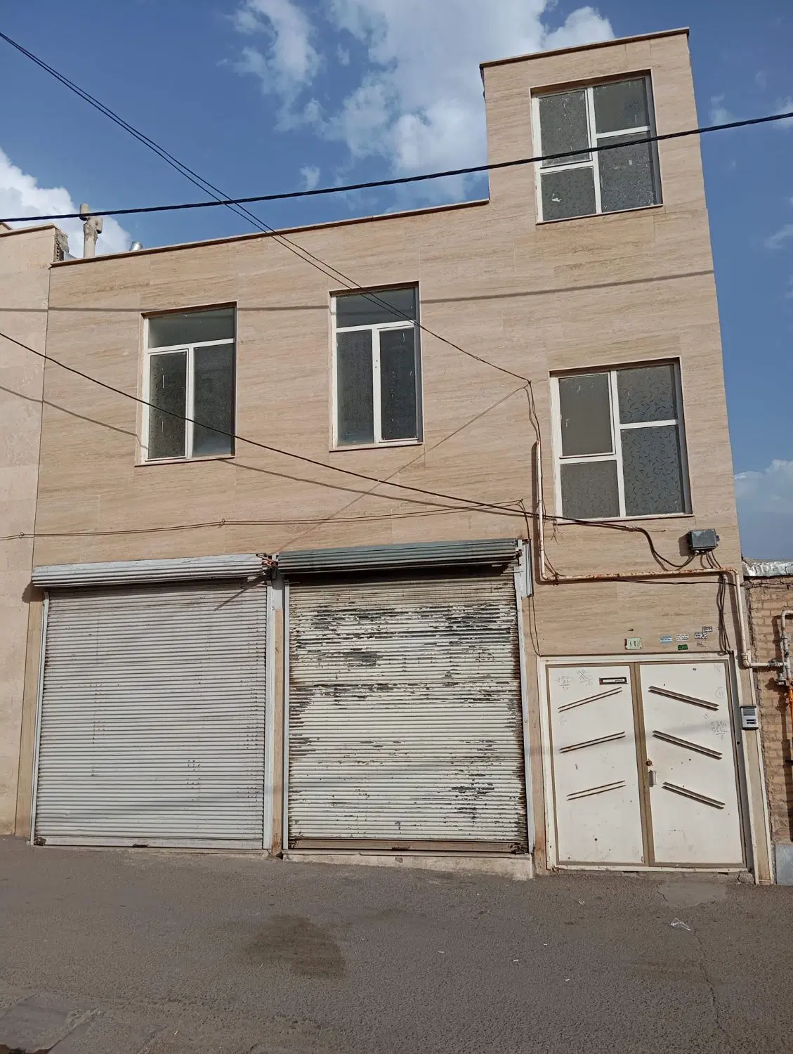 فروش خانه تجاری مسکونی