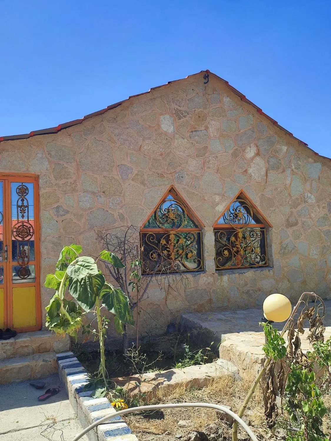 باغ ویلای ۱۰۰۰ متری ( مشهد مقدس)
