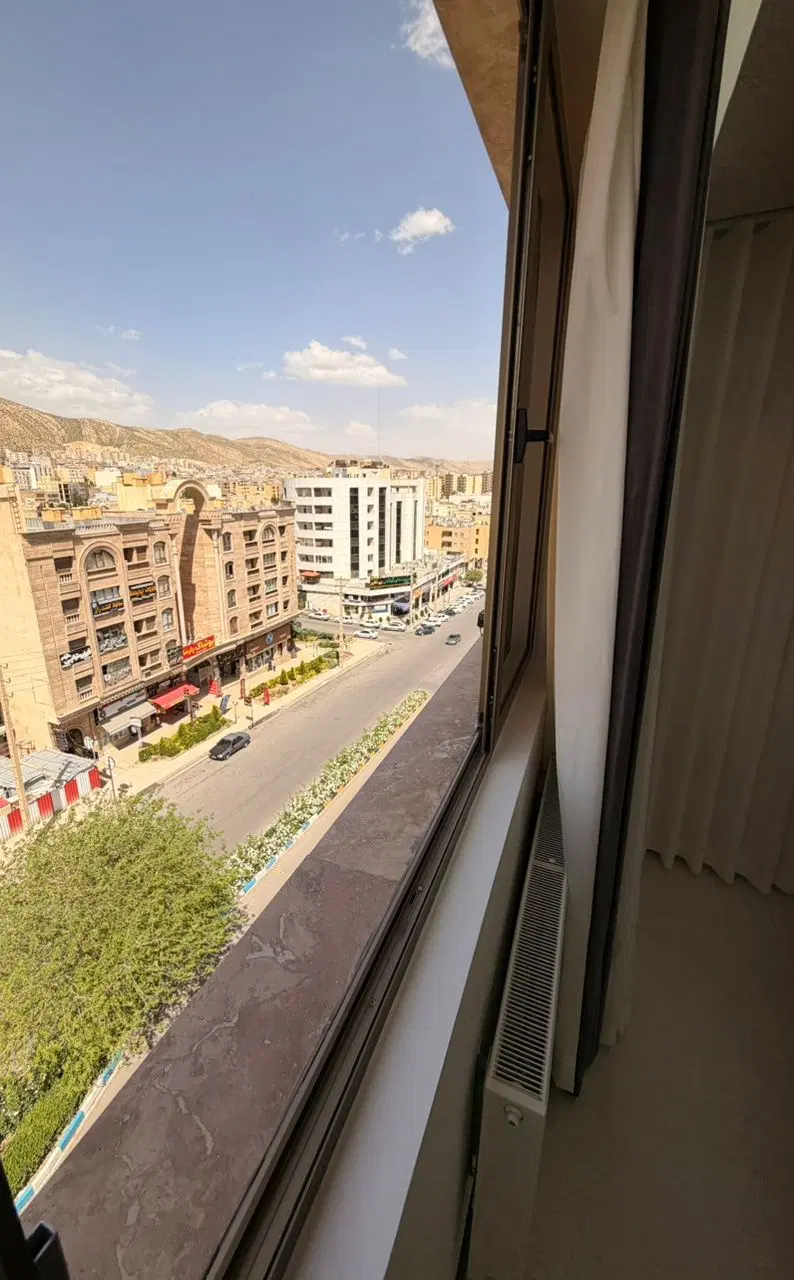 یک خوب فوق لوکس ویودار