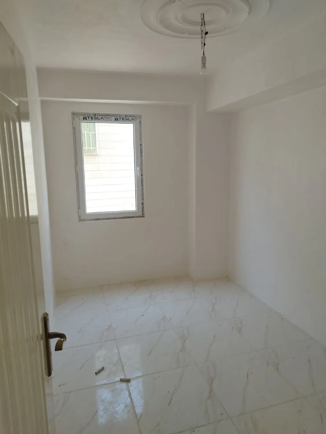 ۸۳متر دوخواب کلیدنخورده