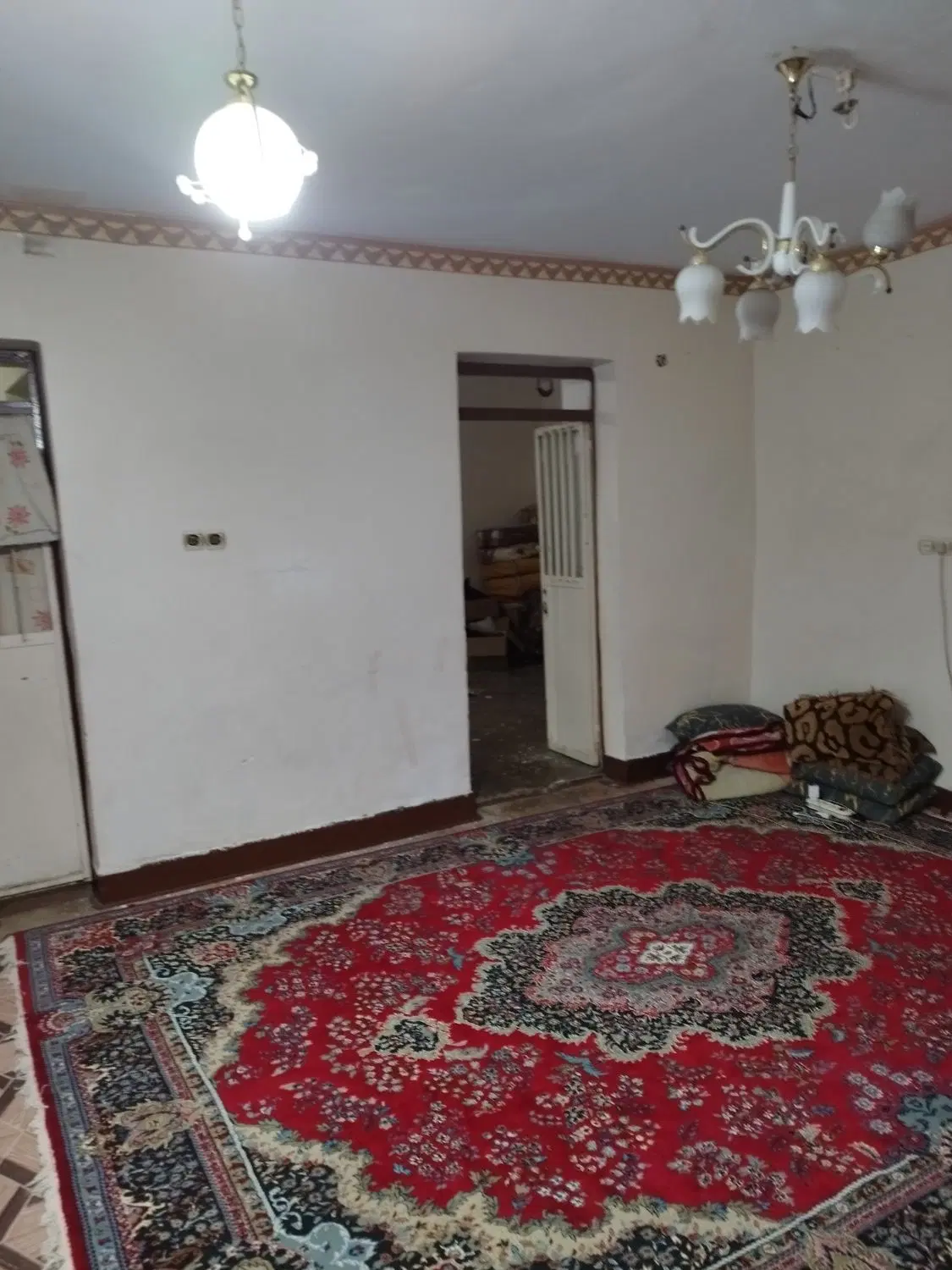 خانه مسکونی نفتون