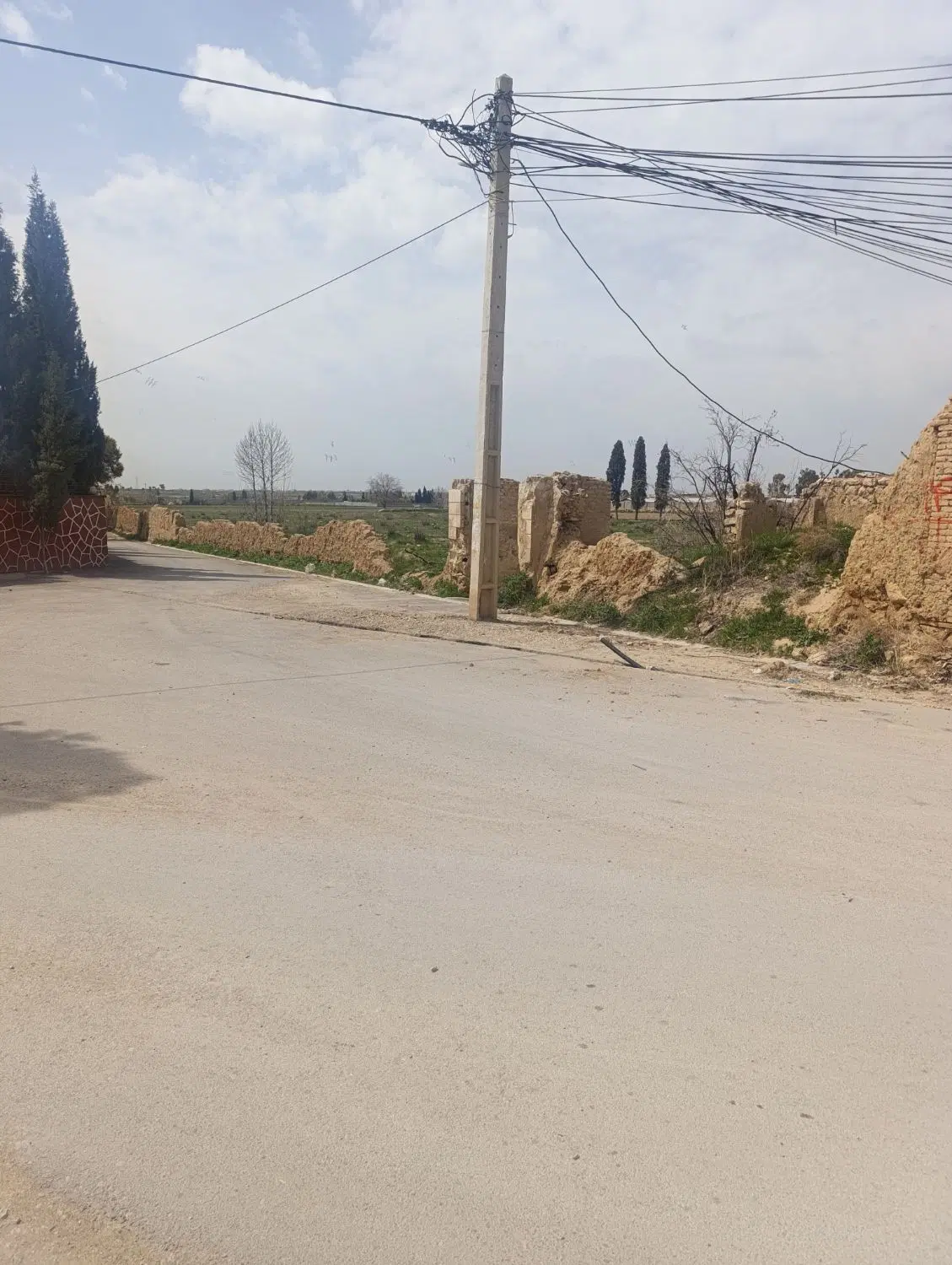 زمین سند دار ملکی ۱۵۳متر کوچه ۱۲متری
