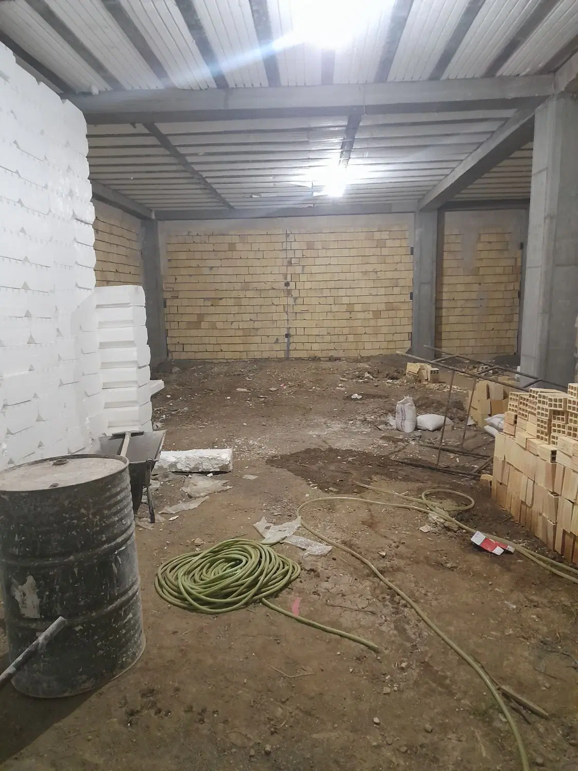 برای کارگاه یاانبار