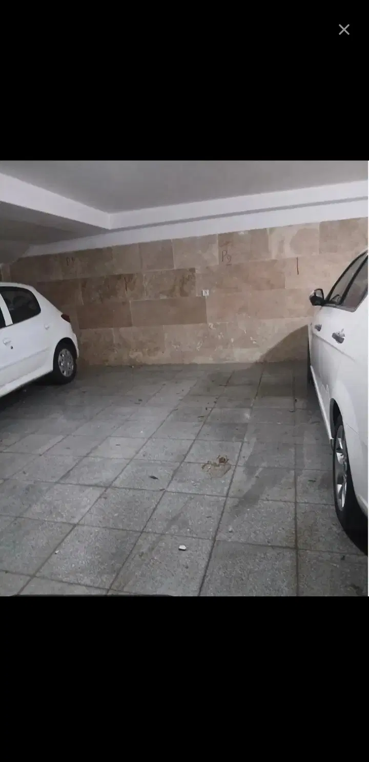پارکینگ ماشین