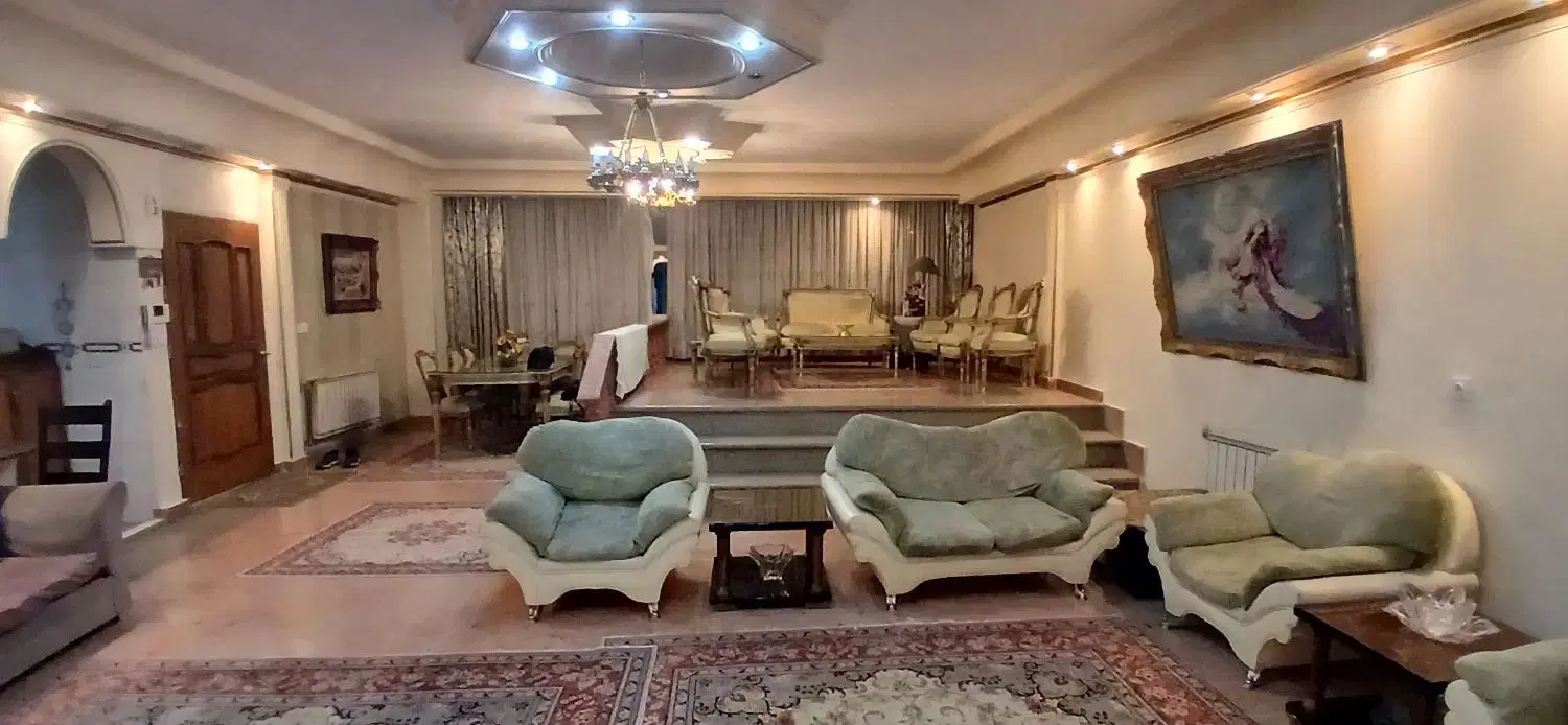 پرستار ، ۱۷۰ متری ، سه خواب