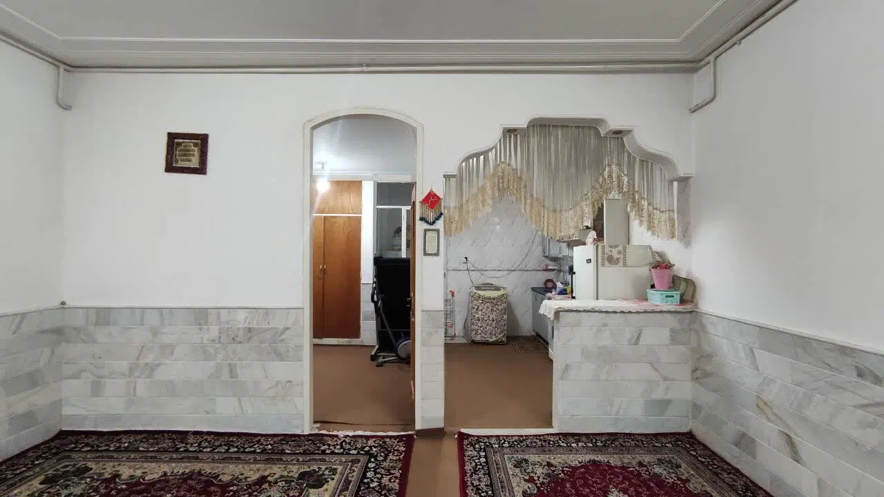 زیرزمین گلخانه ای بوستان نرگس