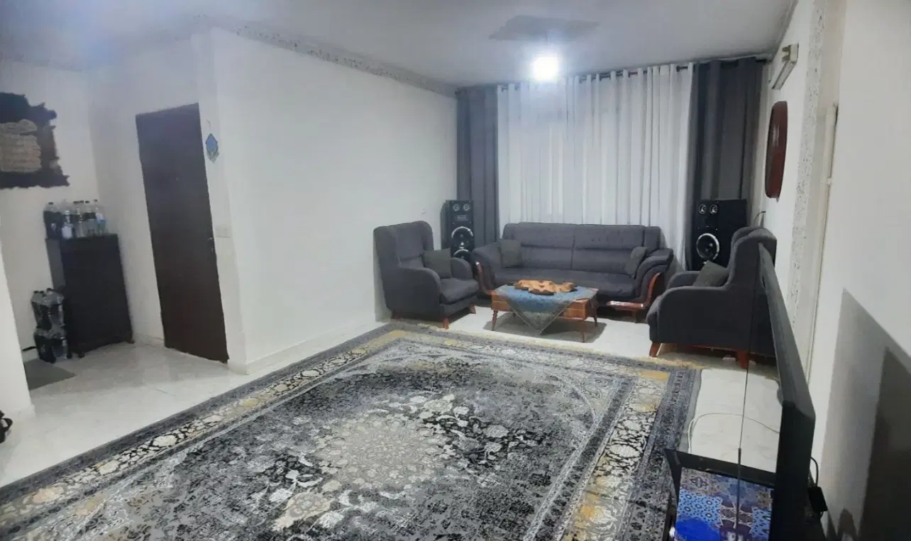 رهن اجاره ۶۸ متری با پارکینگ و انباری