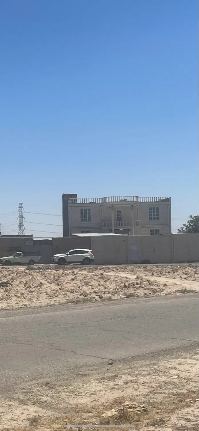۹۰۰متر چهاردیواری بهر خیابون کبود گنبد