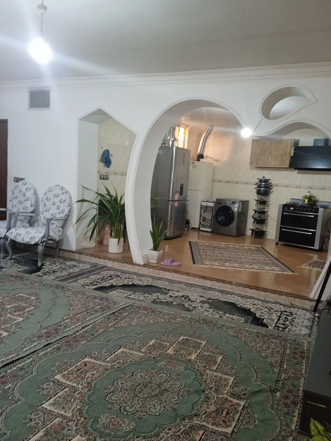 منزل دربست دوخوابه شیک و جوان پسند