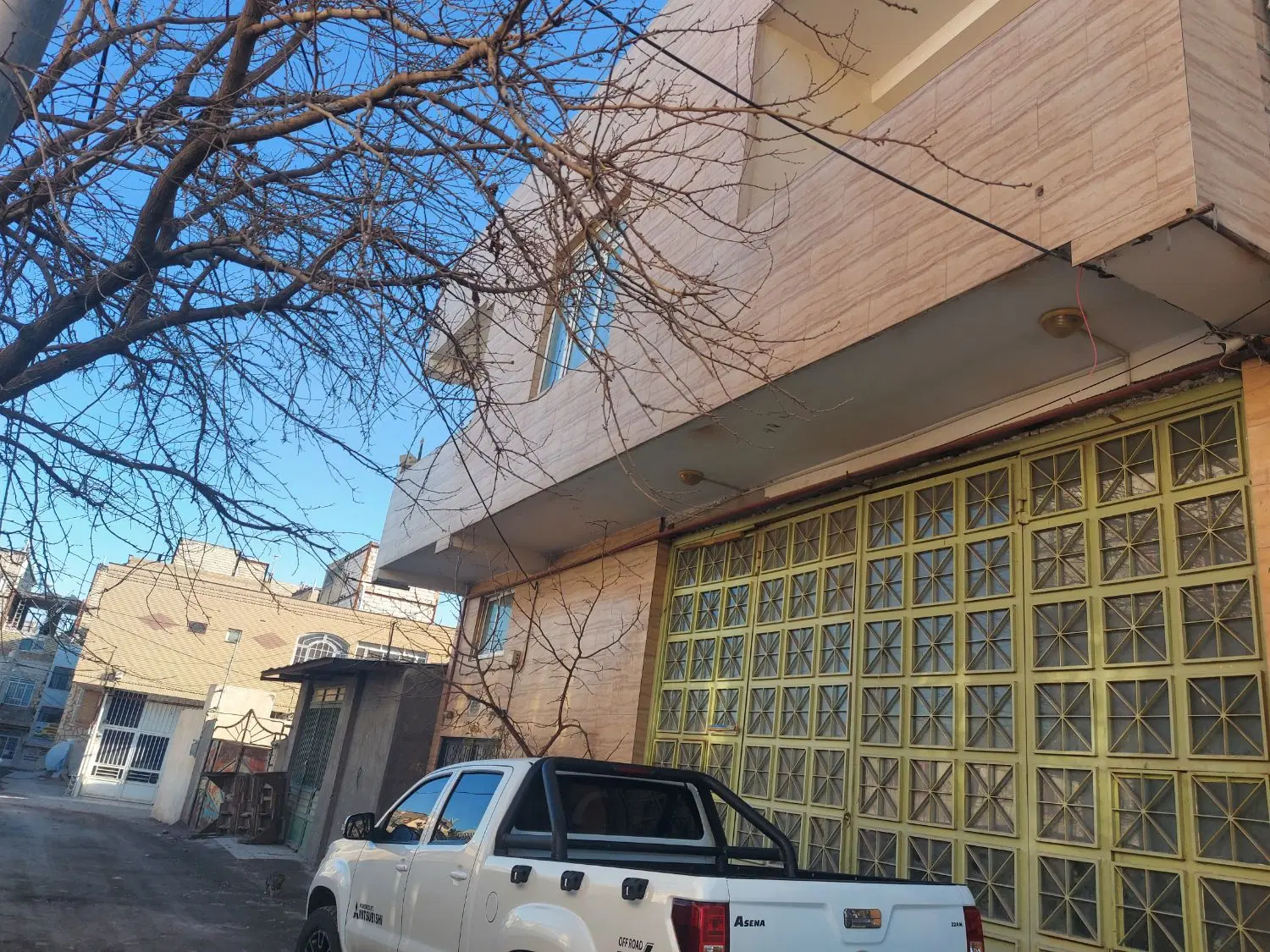 فروش کارگاه صنعتی تجاری ۳۵۰ متری
