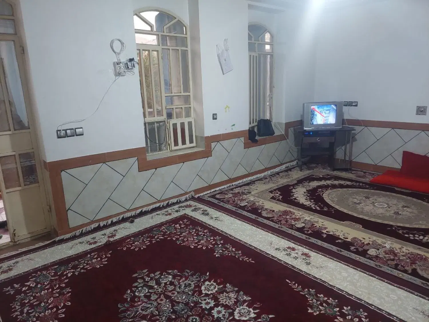 خانه ویلایی ،حیاط دار