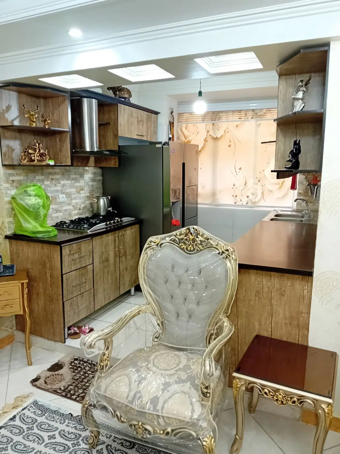 واحد ۶۳ متری با پارکینگ خیابان ۱۴ معصوم