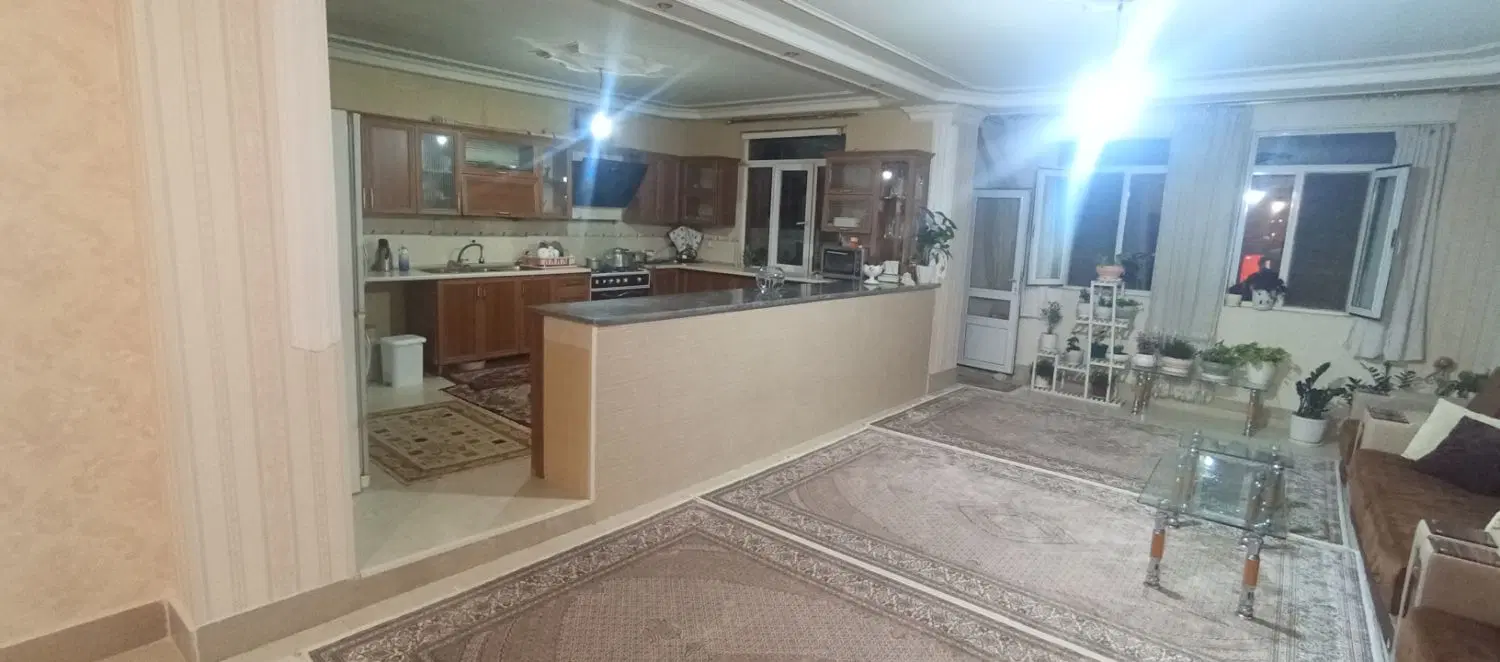 اجاره طبقه دوم به متراژ ۱۳۰