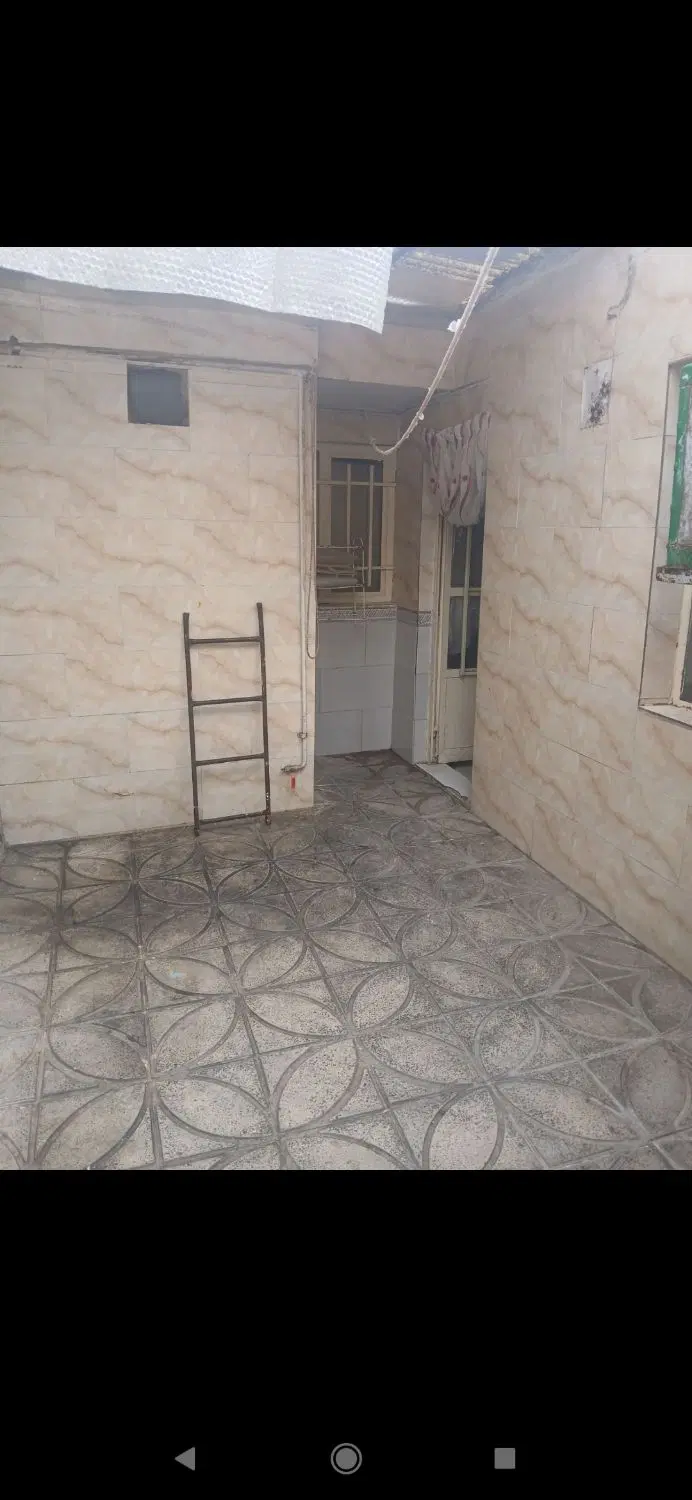 رهن کامل خانه یک طبقه ویلایی