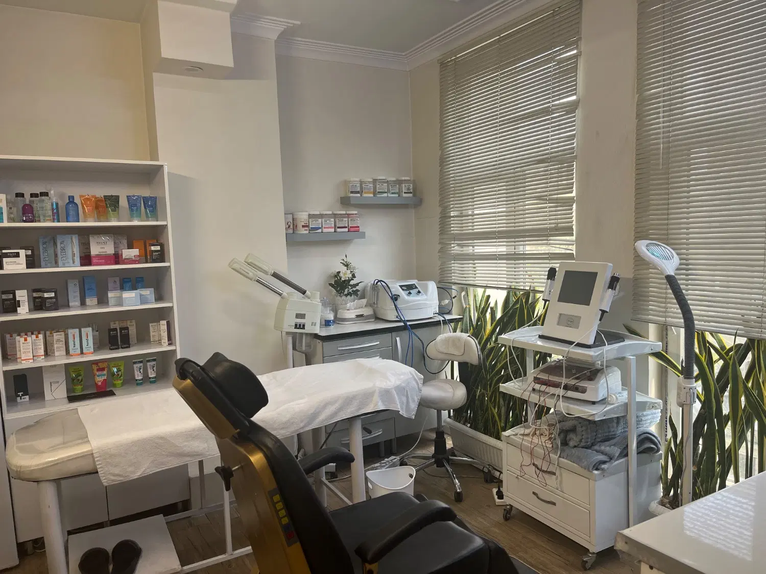 اجاره یک اتاق از مطب