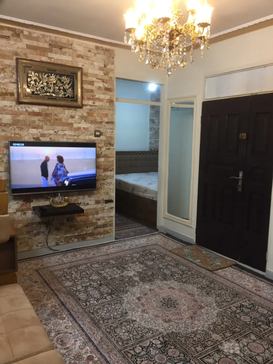 43 متر ، تکواحد ، غرق نور