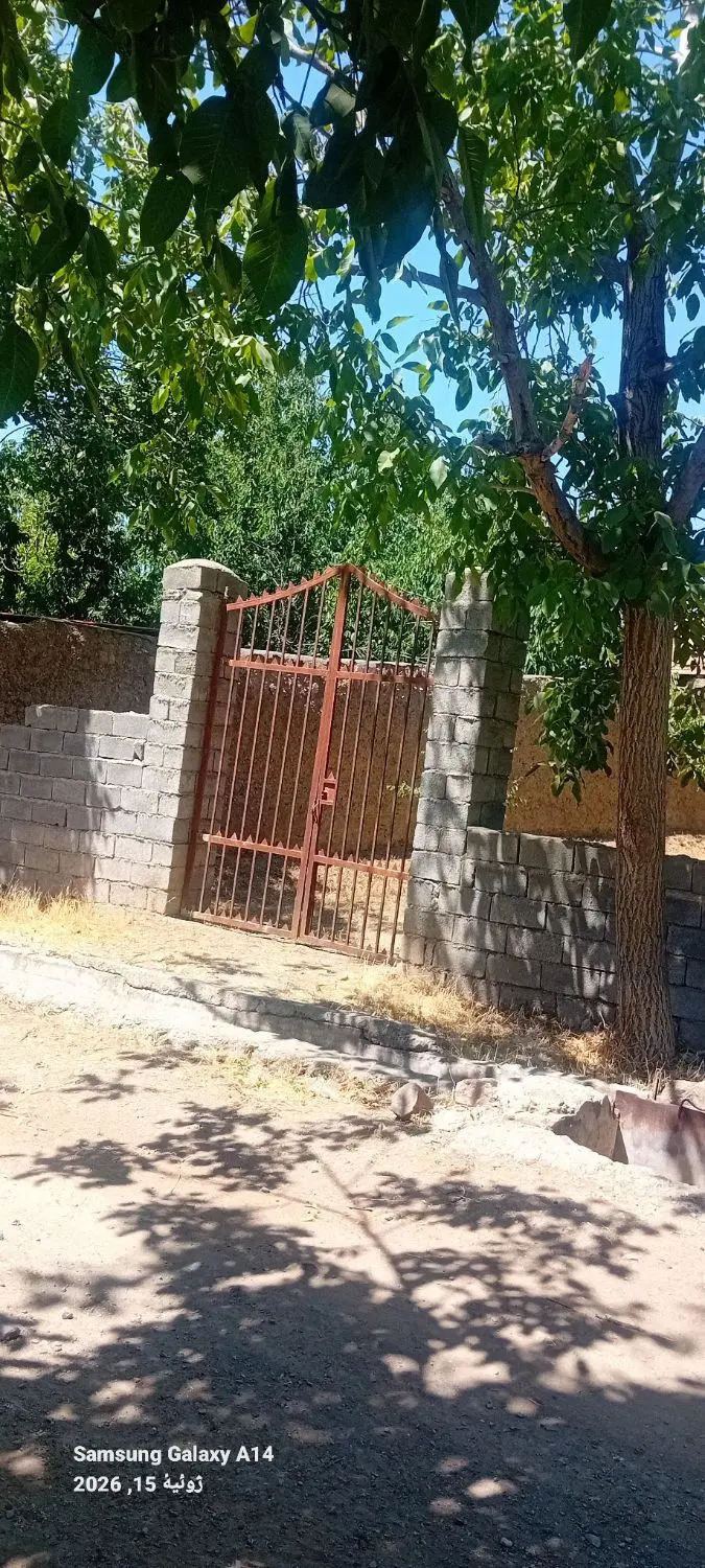 باغ ب متراژ ۱۰۰۰ متر