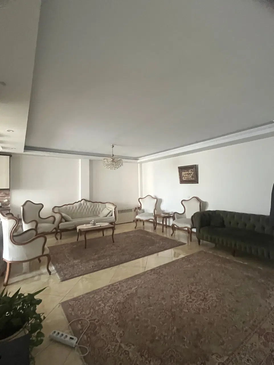 فروش فوری_۹۳ متر ۲ خواب_فول امکانات_لوکیشن عالی