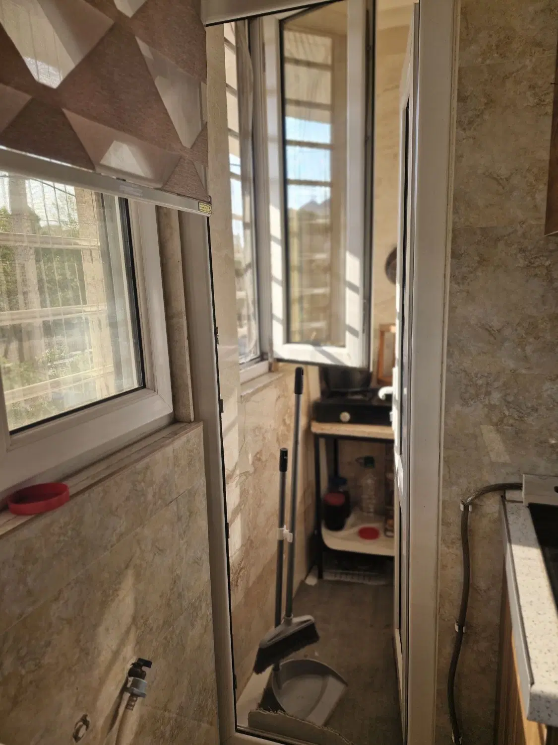 آپارتمان ۱۲۳ متری تک واحدی میرزای شیرازی