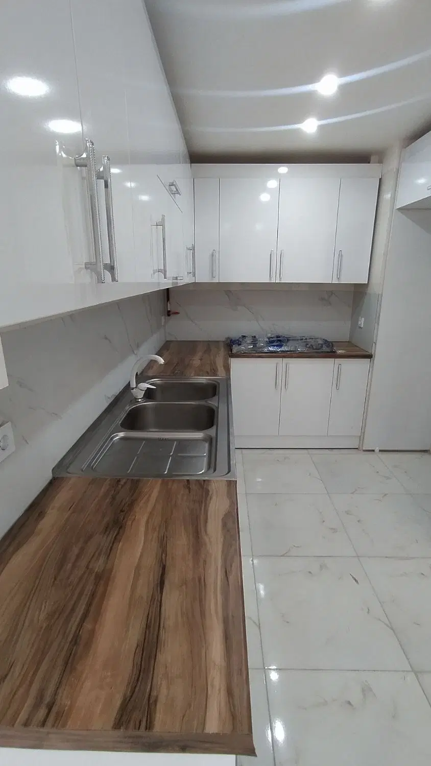 فروش واحد ۸۰ متری در بهترین لوکیشن فرهنگ شهر