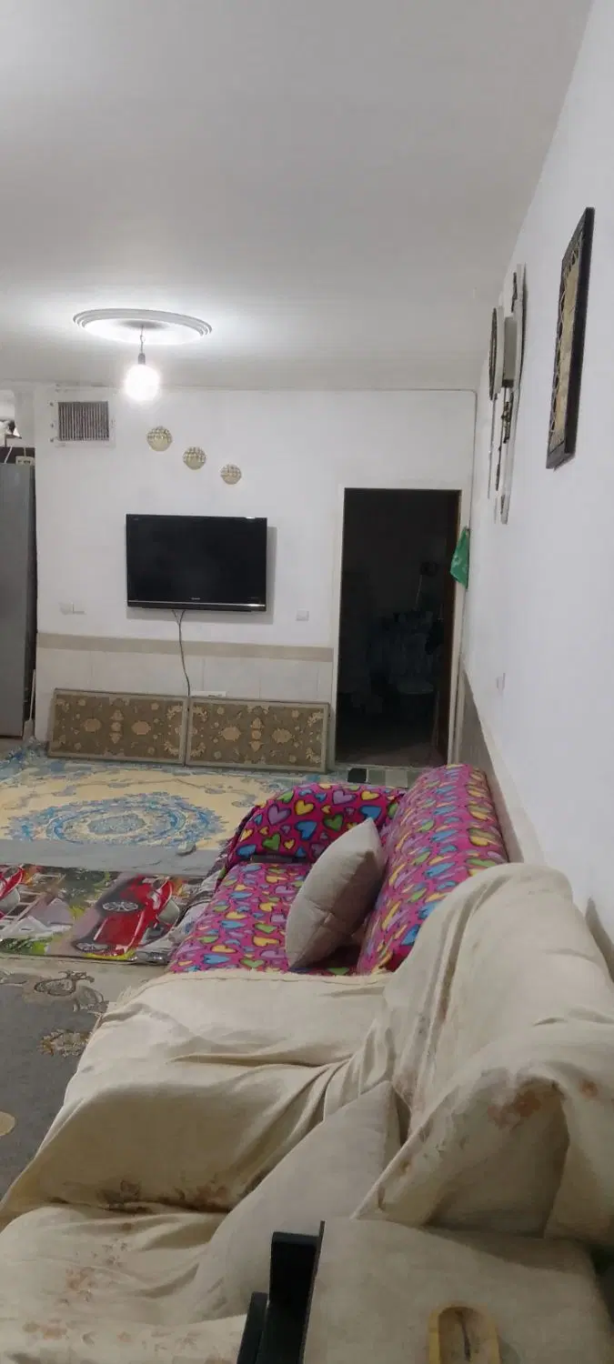 خانه اجاری به متراژ ۷۸ متر طبقه همکف.