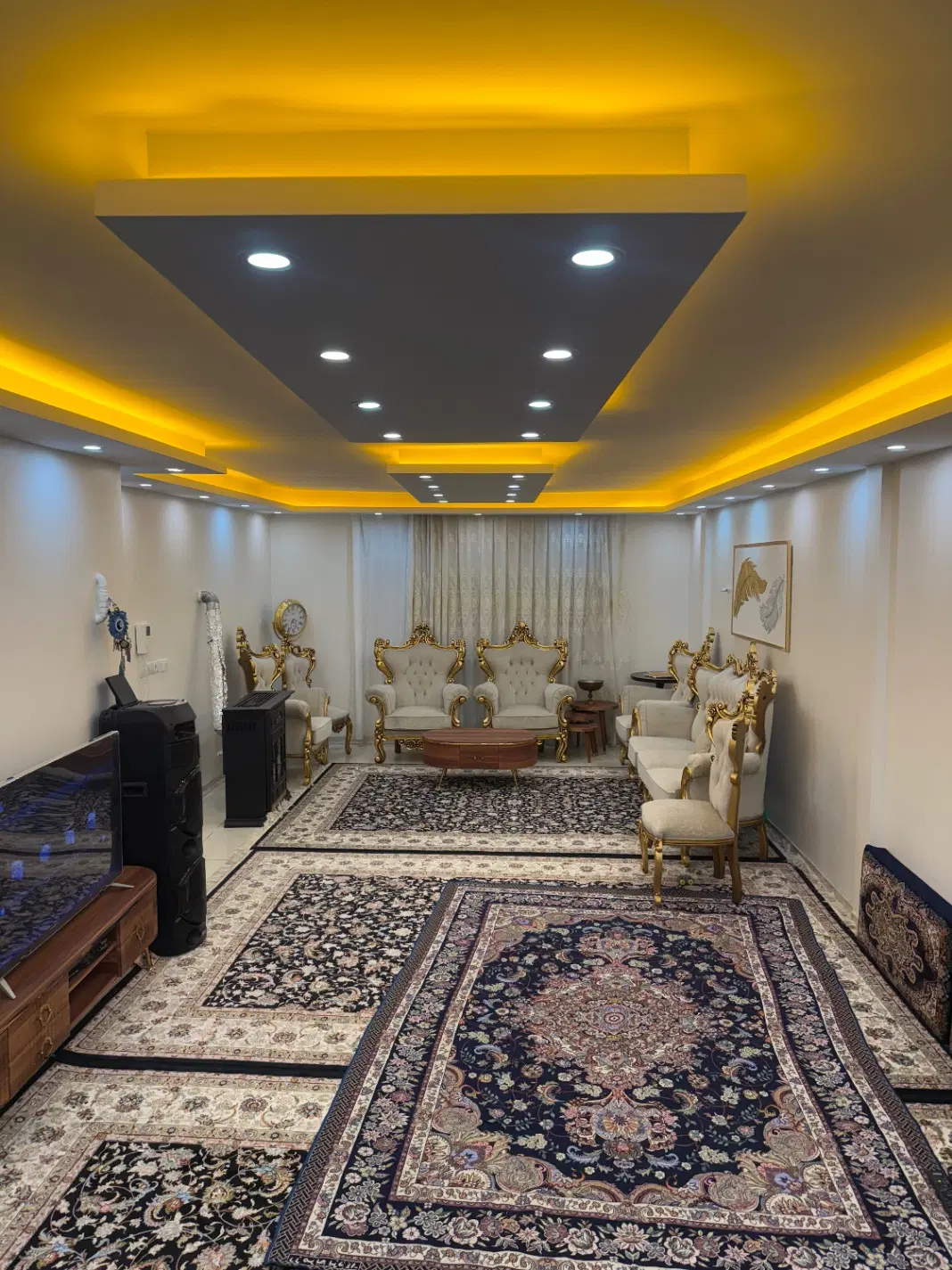 آپارتمان ۸۷ متری وکالتی
